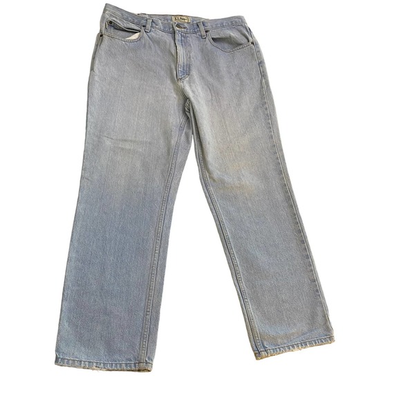L.L. Bean Classic Fit Jeans - Picture 1 of 4